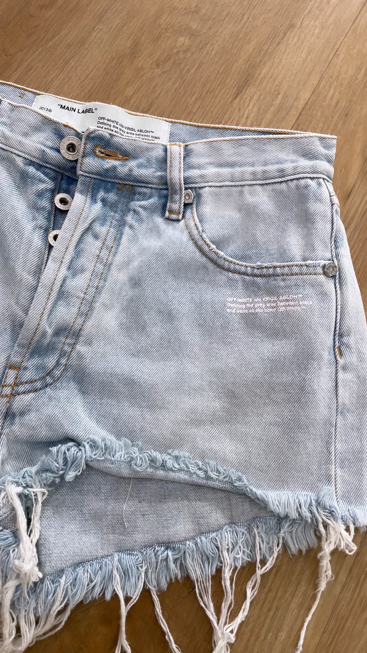 Frayed-edge Denim Shorts