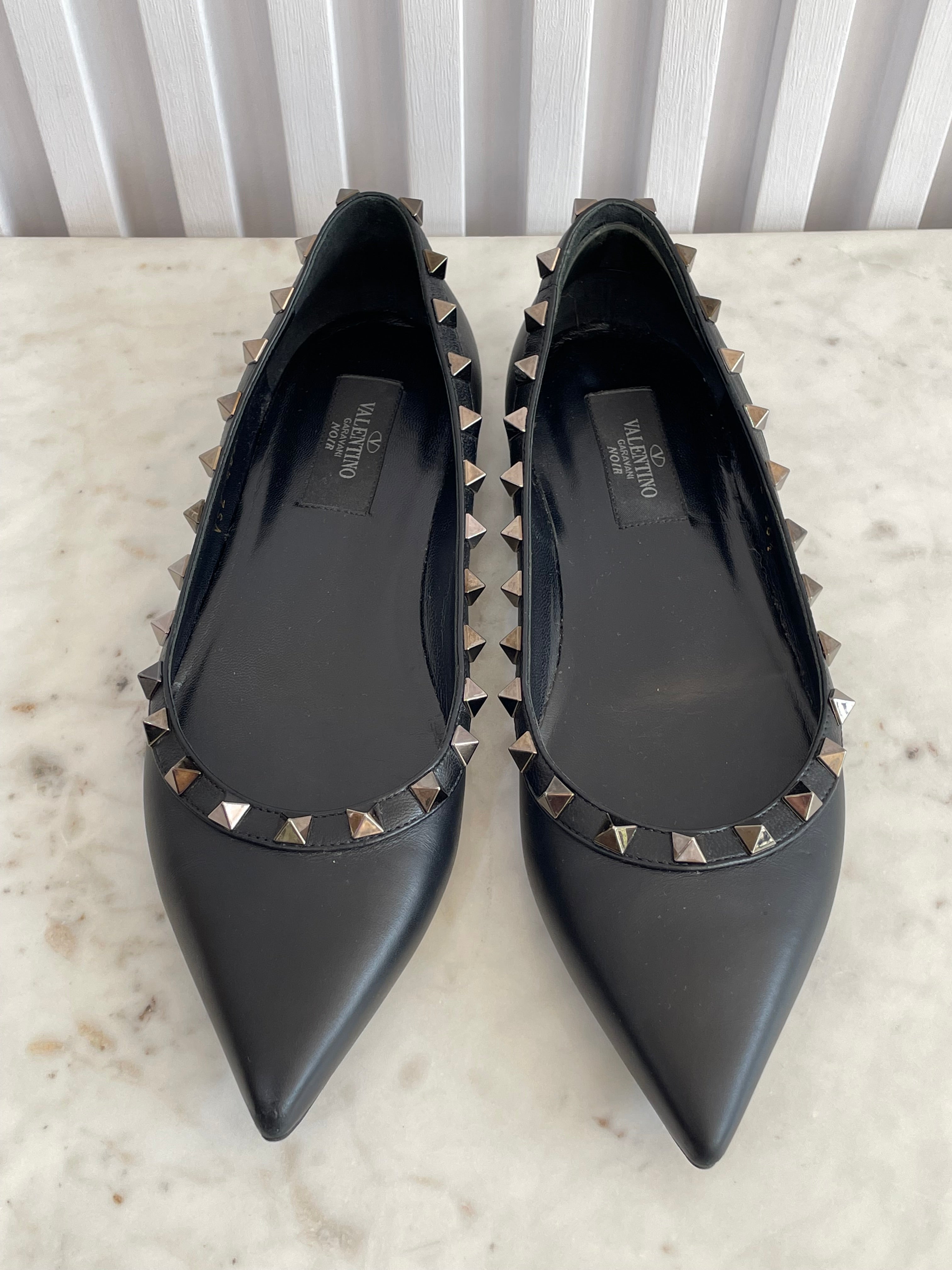 Noir Rockstud Ballerina Flats