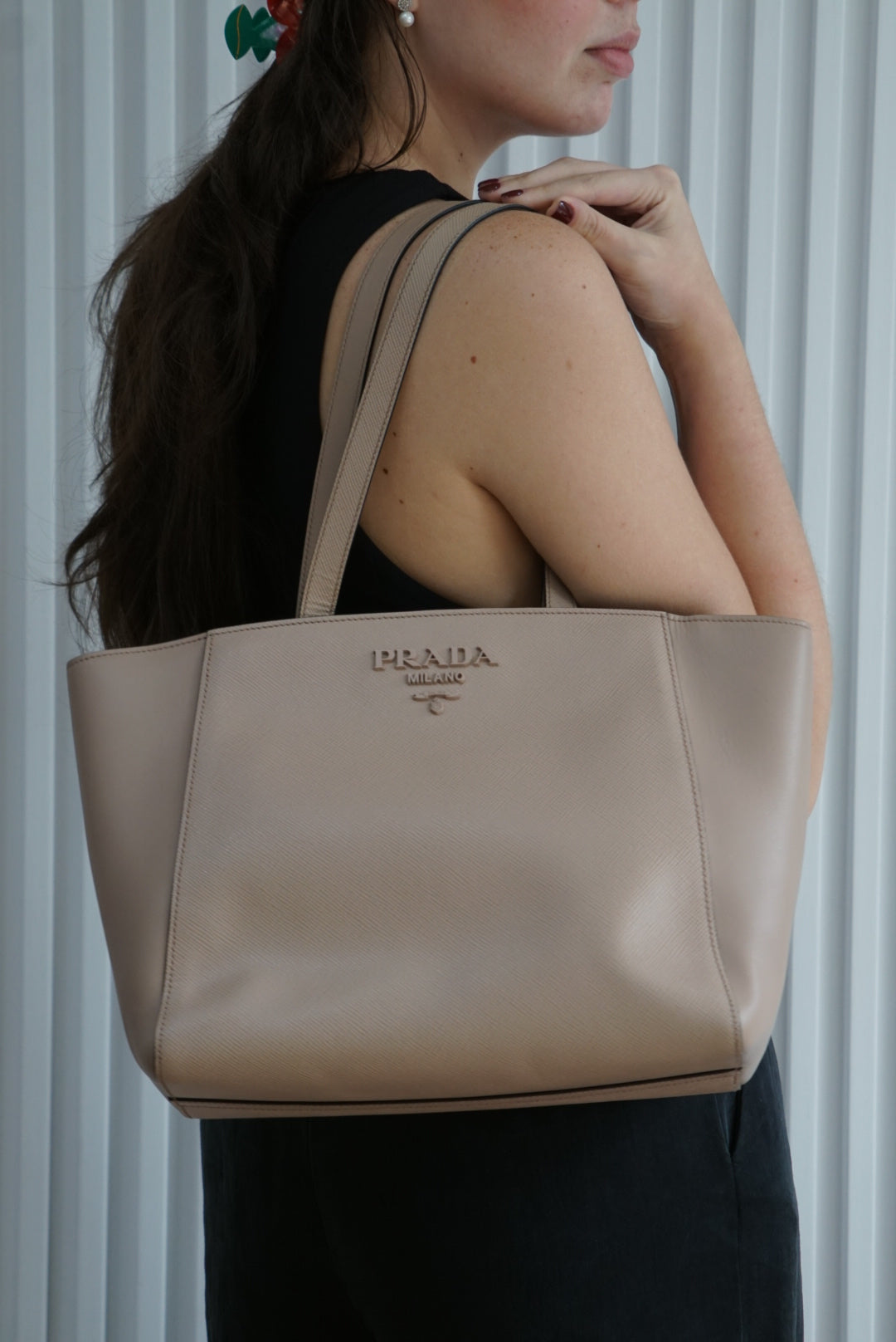 Logo Medium Tote Bag