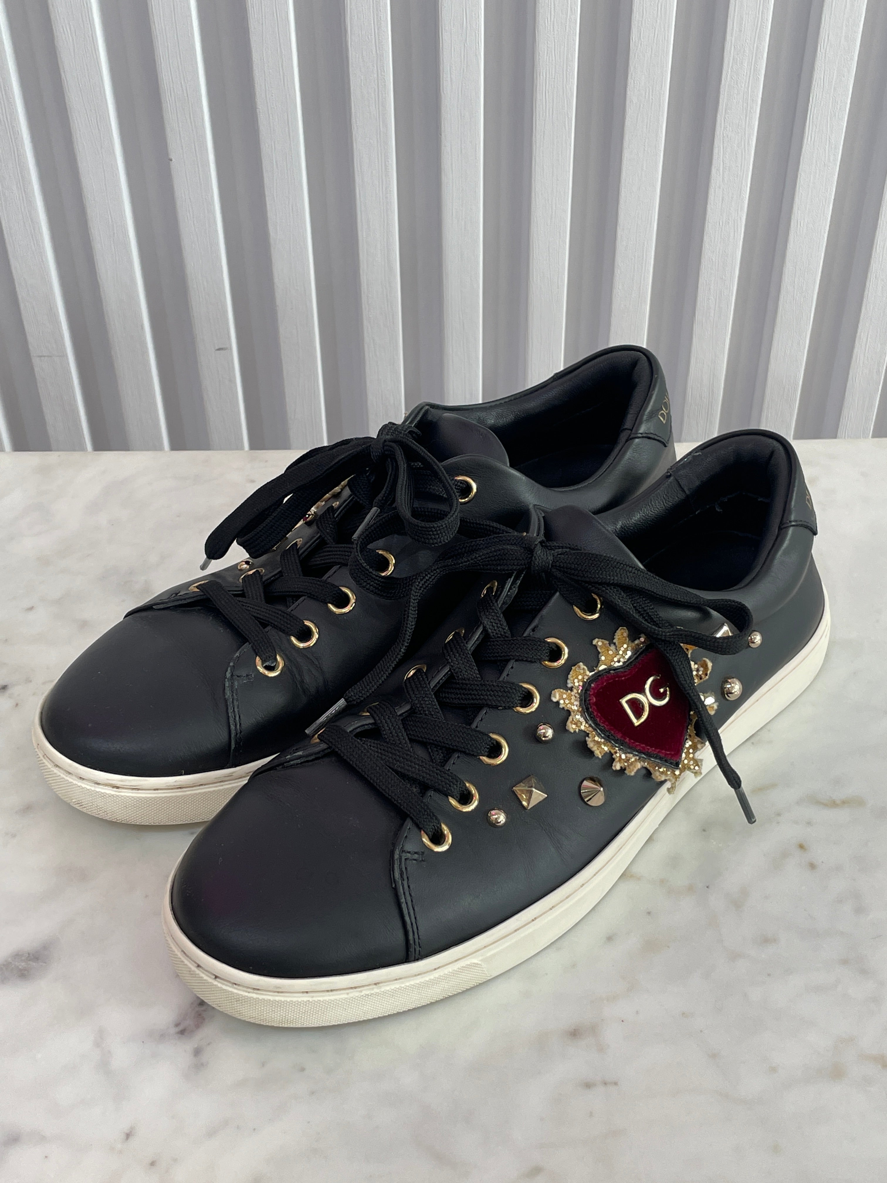 DG Heart Low-Top Sneakers