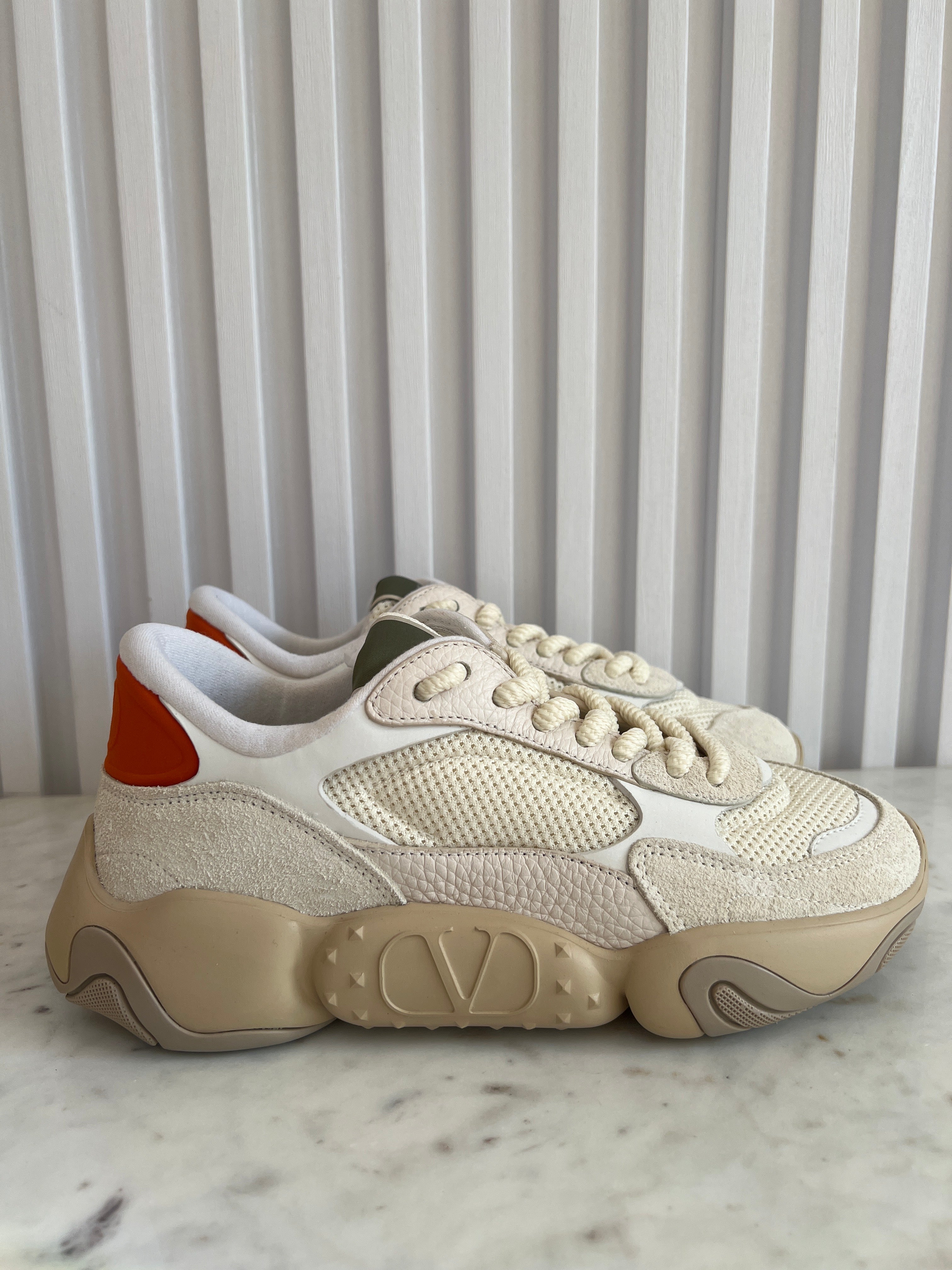 Bubbleback Mesh & Suede Sneakers